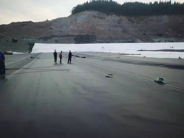 貴州貴陽垃圾填埋場項(xiàng)目采用佳路通防滲膜 貴州貴陽垃圾填埋場項(xiàng)目采用佳路通防滲膜