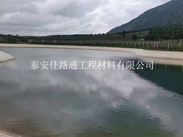 調節池防滲膜鋪設實用技巧 調節池防滲膜鋪設實用技巧